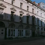 Opera Boutique شقة